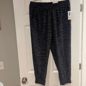 athletic joggers NWT